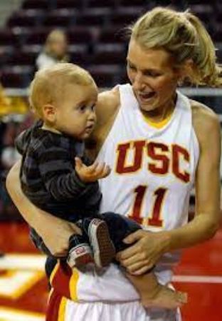 Finley Elaine Griffin's mom, Brynn Cameron playing basketball at the USC